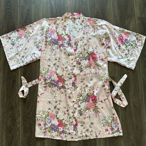 Floral Kimono Robe (size XS)